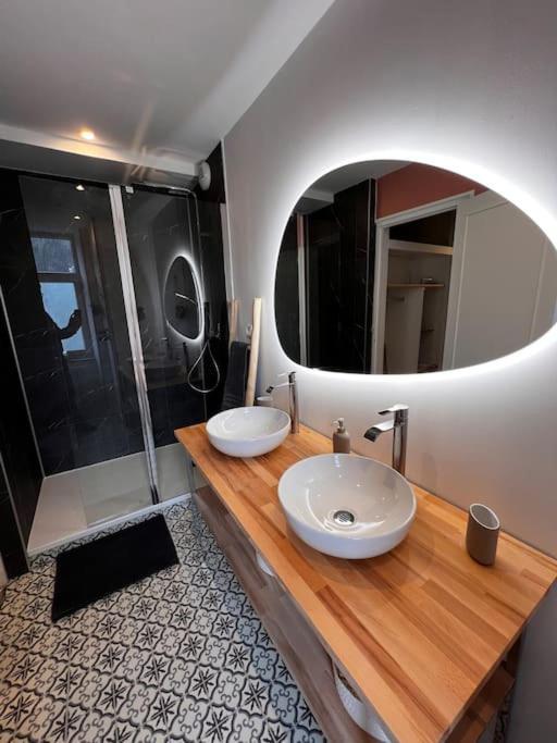 Appartement Richard Merrill 2 Personnes En Plein Centre Sainte-Mère-Église Extérieur photo