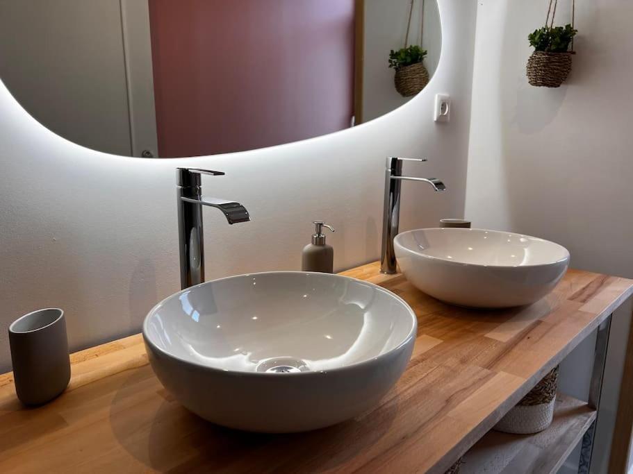 Appartement Richard Merrill 2 Personnes En Plein Centre Sainte-Mère-Église Extérieur photo